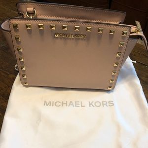 Michael Kors pink crossbody